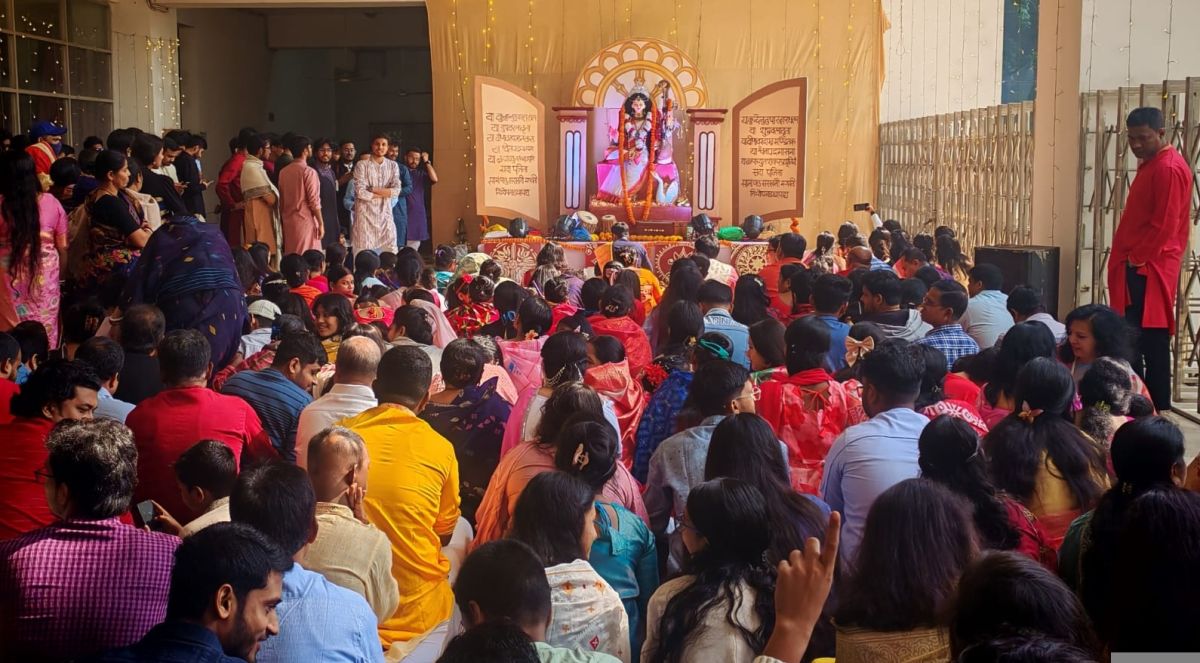 নানা আয়োজনে বুটেক্সে সরস্বতী পূজা উদযাপন