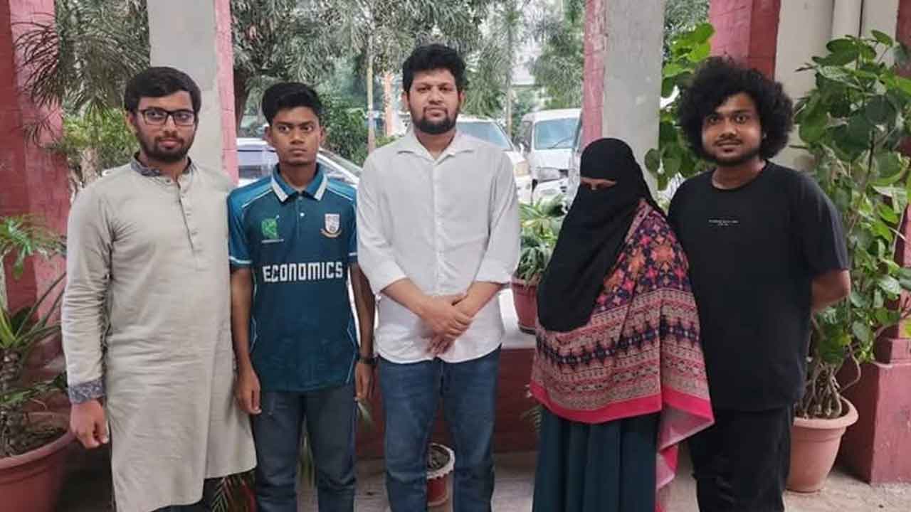 মাহফুজ আলমের ওপর বোতল নিক্ষেপকারী ছাড়া পেলেন