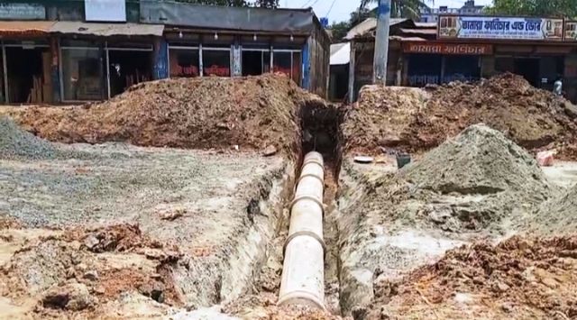 ঢাকা-আশুলিয়া এলিভেটেড এক্সপ্রেসওয়ের নিচে ছোট পাইপ স্থাপনের অভিযোগ