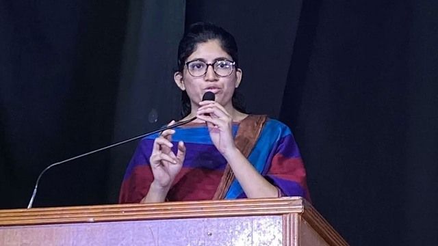 বৈষম্যবিরোধী ছাত্র আন্দোলন থেকে সরে দাঁড়ালেন উমামা ফাতেমা