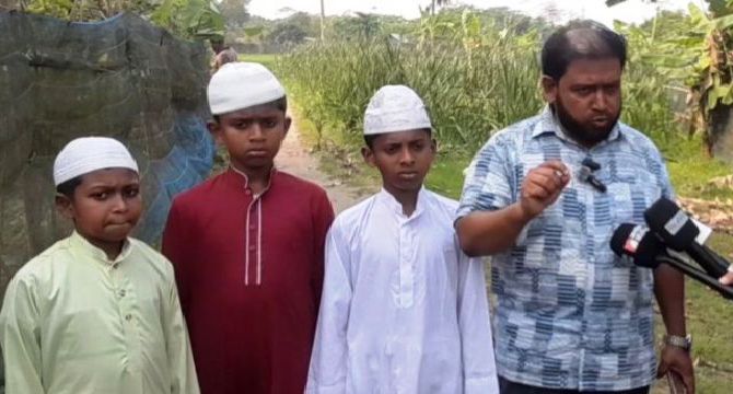 খুলনায় মানবতার ছোঁয়ায় এতিম শিশুদের মুখে হাসি-মন্টুর ব্যতিক্রমী উদ্যোগে আবেগঘন মুহূর্ত