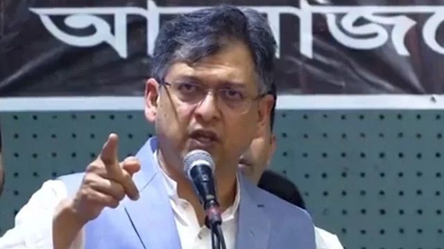 চাঁদাবাজ-অস্ত্রধারীদের তালিকা করে শিগগিরই অভিযান: স্বরাষ্ট্রমন্ত্রী