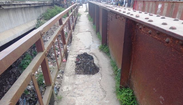 ফুলবাড়ী কে জেলা ঘোষণা দাবী