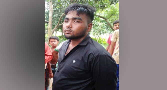 তানোরে মোটরসাইকেল চোর আটক
