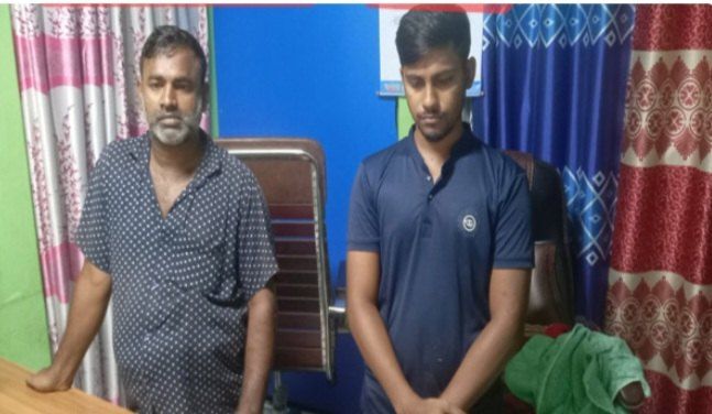 খুলনার দিঘলিয়ায় যৌথবাহিনীর অভিযানে ভুয়া দলিল লেখক চক্রের দুই সদস্য আটক করেছে