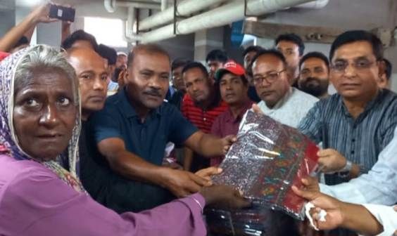 কালিয়াকৈরে জিয়াউর রহমানের শাহাদাৎ বার্ষিকী উপলক্ষে দোয়া মাহফিল ও বস্ত্র বিতরণ