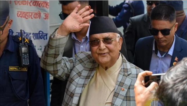 নেপালের সাবেক প্রধানমন্ত্রী অলি ও স্বরাষ্ট্রমন্ত্রী গ্রেপ্তার