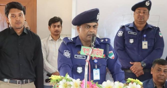 আসন্ন ত্রয়োদশ জাতীয় সংসদ নির্বাচন ও গণভোট–২০২৬ উপলক্ষে ভোটগ্রহণকারী কর্মকর্তাদের ব্রিফিং