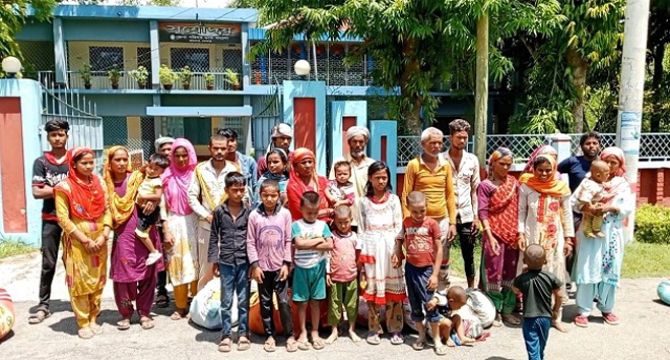 মেহেরপুরের মুজিবনগরে ৩০ নারী পুরুষ ও শিশুকে বাংলাদেশে পুশব্যাক