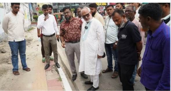 খুলনায় বিভিন্ন এলাকার এসটিএস পরিদর্শন করলেন কেসিসি প্রশাসক নজরুল ইসলাম মঞ্জু