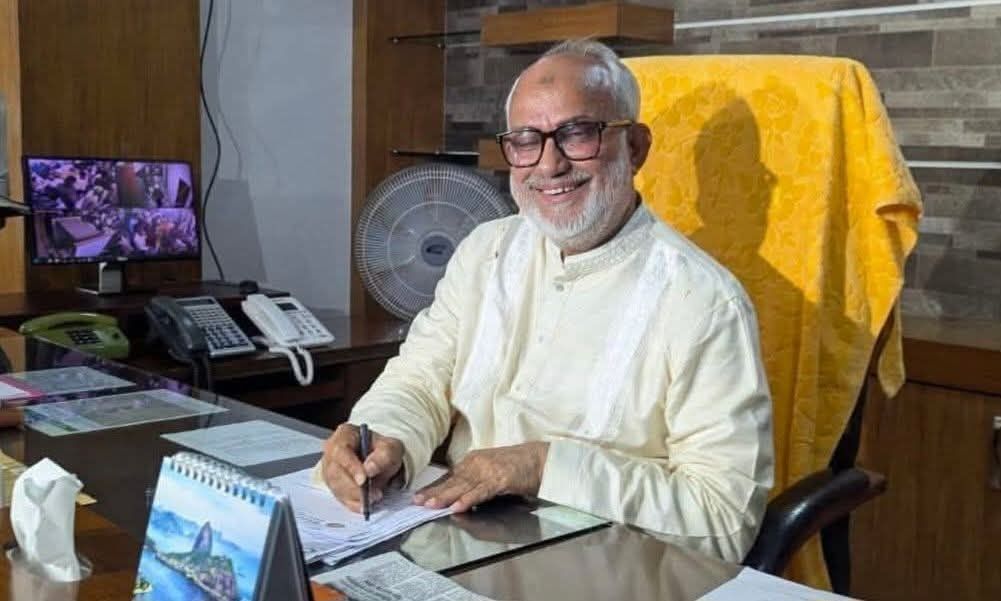 খুলনায় নগরবাসীর প্রশ্ন রইল: খুলনা সিটি কর্পোরেশনে দায়িত্ব হস্তান্তর করা হয়েছে