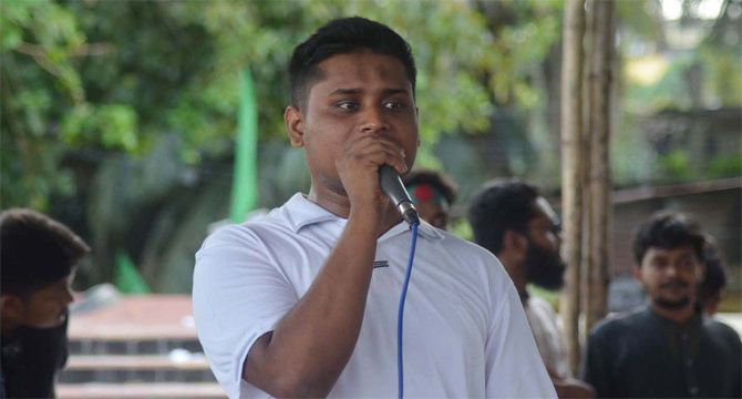 বিএনপির সঙ্গে এনসিপির আসন ভাগাভাগির দাবি, যা বললেন হাসনাত