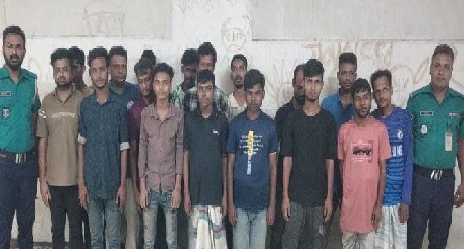 বিশেষ অভিযানে বিভিন্ন অপরাধে জড়িত ১৮ জন গ্রেফতার
