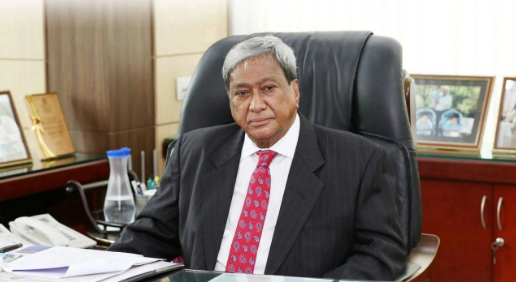 বাবার কবরের পাশে চিরনিদ্রায় শায়িত মিজানুর রহমান সিনহা