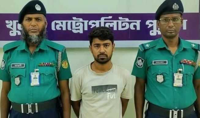 খুলনায় সাজাপ্রাপ্ত আসামী রানা নামের এক জন গ্রেফতার