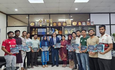 বুটেক্স ক্যারিয়ার ক্লাবের প্রথম ম্যাগাজিন ‘টেক্সিলারেট-২০২৫' প্রকাশ