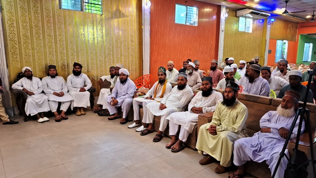 সৈয়দপুরে ওলামায়ে আহলে সুন্নাতের অভিষেক অনুষ্ঠান