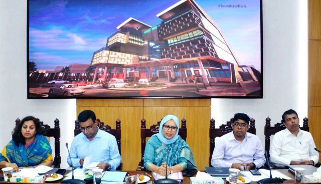 খুলনায় নগরীতে কল্যাণ ভবন নির্মাণ বিষয়ে ব্যবসায়ী ও উদ্যোক্তাদের সাথে মতবিনিময় সভা