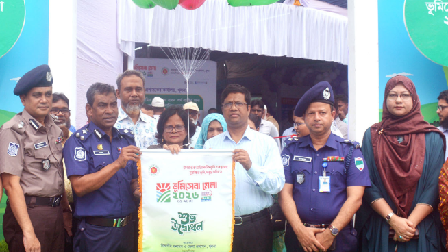 খুলনায় তিন দিনব্যাপী ভূমিসেবা মেলা শুরু