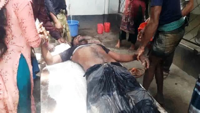 রৌমারীতে স্ত্রীর সাথে কলহে স্বামী কিটনাশক বিক্রেতা বিষপানে আত্মহত্যার চেষ্টা
