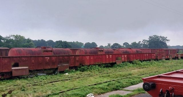পশ্চিমান্চল রেলওয়েতে নস্ট হচ্ছে১৭৫ কোটি  টাকা মল্যের ৩০০ মালবাহী ওয়াগন
