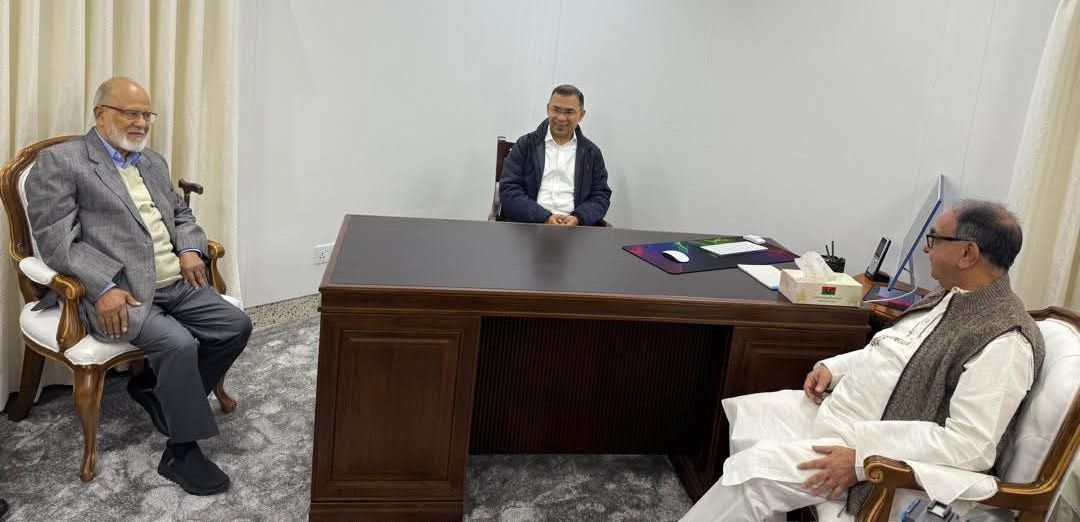 তারেক রহমান প্রথম বারের মতো বিএনপি চেয়ারপারসনের গুলশান কার্যালয়ে