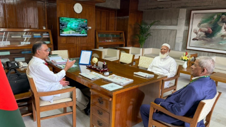 প্রধানমন্ত্রীর সঙ্গে বিরোধীদলীয় নেতার সাক্ষাৎ