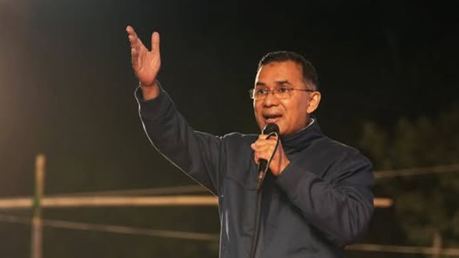 গণভোটে হ্যাঁ-এর পক্ষে রায় দেবেন: তারেক রহমান