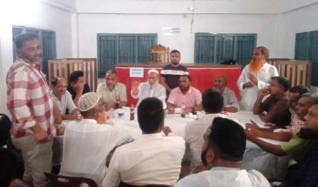 সিরাজদিখানে লতব্দী ইউনিয়ন বিএনপির আলোচনা সভা