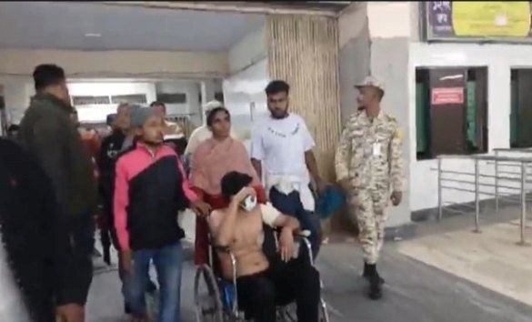 খুলনা নগরীর লবনচরায় সাড়ে ৯ ঘণ্টার ব্যবধানে আবারও  দুর্বৃত্তদের গুলিতে গুরুতর আহত