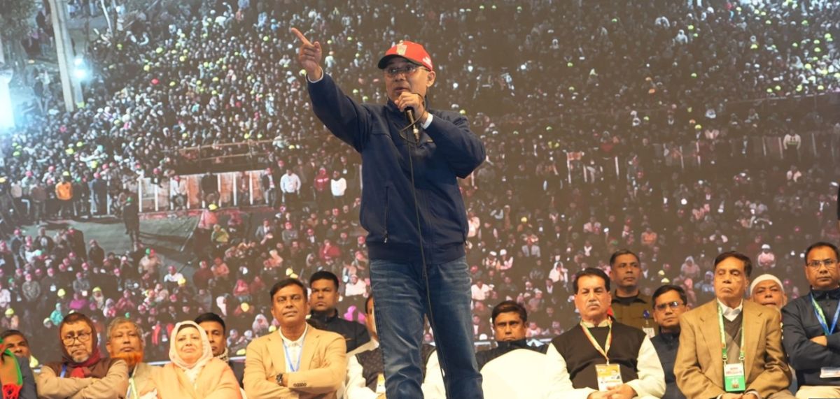 ভোরে ঢাকায় ফিরলেন তারেক রহমান