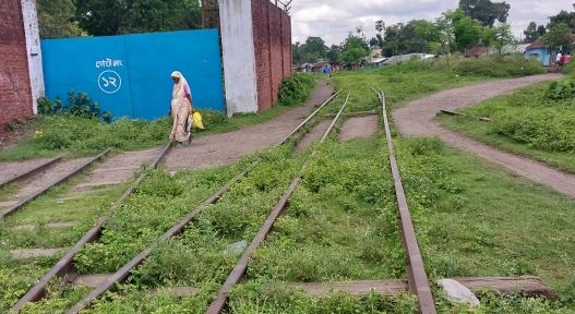 ২ কিলোমিটার লুপলাইনে ২ হাজার স্লিপার উধাও