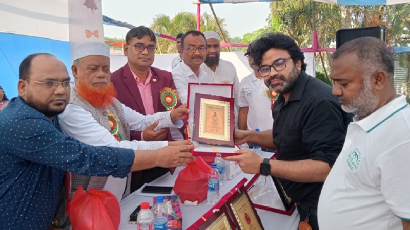 জামালপুরে মার্কেটিং এসোসিয়েশনের বার্ষিক বনভোজন ও সাংস্কৃতিক অনুষ্ঠান