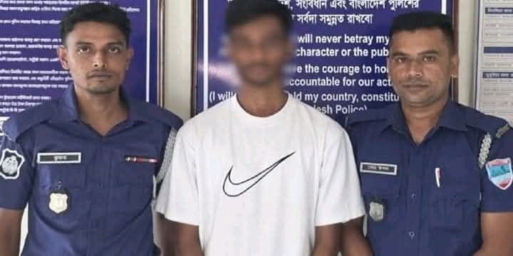 খুলনা দাকোপে অপহৃত স্কুল ছাত্রী উদ্ধারসহ অপহরণ কারীকে গ্রেফতার করেছে পুলিশ
