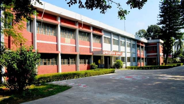 পরীক্ষার দীর্ঘদিন পরও ফল প্রকাশ হয়নি, অনিশ্চয়তায় নিটারের প্রথম বর্ষের সিএসই বিভাগের শিক্ষার্থীরা