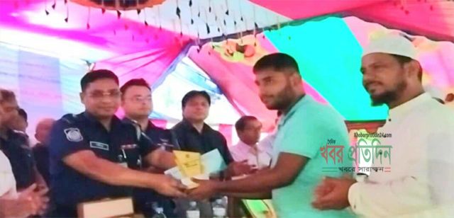 নবীনগরে জিপিএ-৫ প্রাপ্ত কৃতি শিক্ষার্থীদের সংবর্ধনা