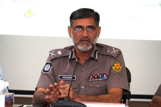 আসন্ন ঈদুল আজহা উপলক্ষে আইনশৃঙ্খলা রক্ষা ও অপরাধ প্রতিরোধে সর্বোচ্চ সজাগ থাকতে হবে: ডিএমপির ভারপ্রাপ্ত কমিশনার