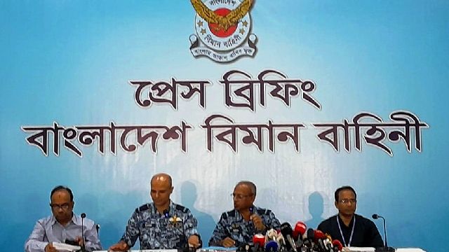 ঢাকা থেকে জঙ্গিবিমান ঘাঁটি সরানোর পরিকল্পনা নেই: বিমানবাহিনী