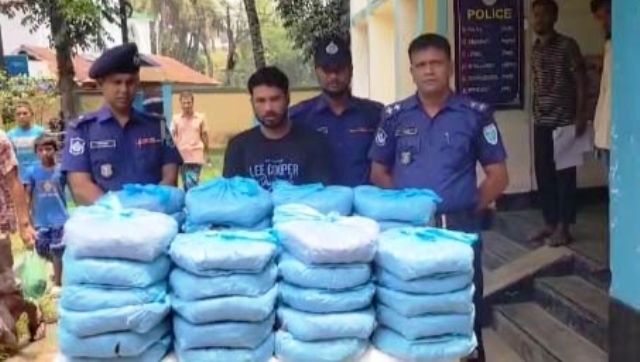 শাল্লায় পুলিশের পৃথক অভিযানে ১৫ লাখ টাকার গাঁজাসহ ৩ মাদক কারবারি গ্রেফতার