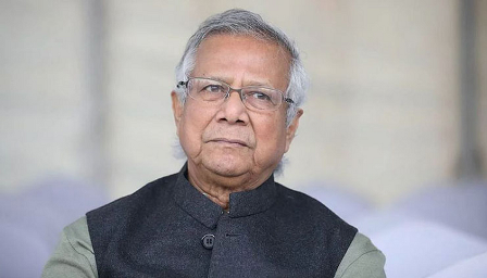 ড. ইউনূসসহ ১৬ জনের বিরুদ্ধে মামলার আবেদন