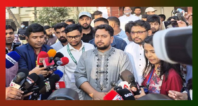 সবাই ভোট কেন্দ্রে আসুন: নাহিদ ইসলাম