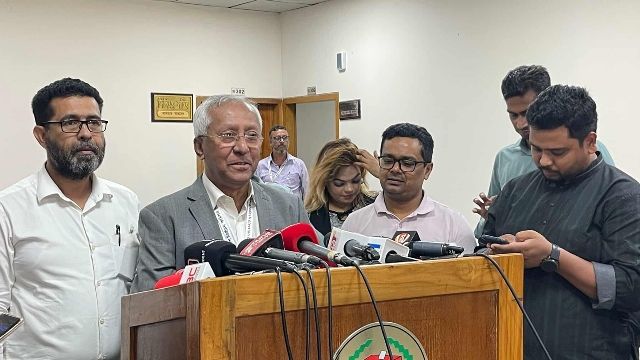 নিবন্ধন পেতে যাচ্ছে এনসিপি ও জাতীয় লীগ : ইসি