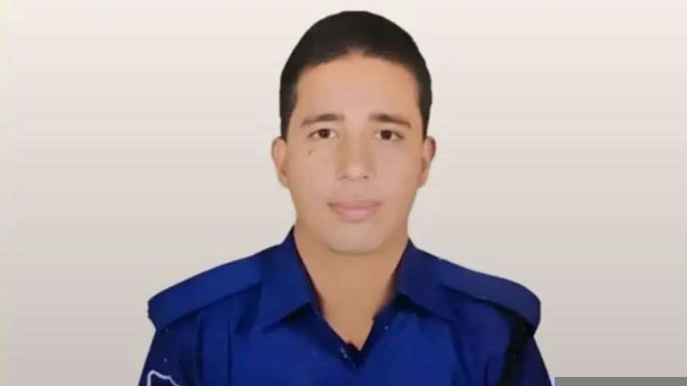 খুলনায় কর্মরত পুলিশের কনস্টেবল সম্রাট বিশ্বাস রাতে স্ত্রীর সঙ্গে ঝগড়া, ভোরে আত্মহত্যা করেন