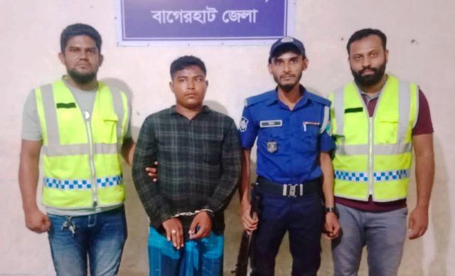 ফকিরহাটের বাহিরদিয়া পুলিশের অভিযানে ইয়াবা সহ একজন মাদক ব্যবসায়ী গ্রেপ্তার
