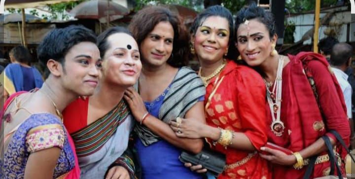 সারাদেশে হিজরা পরিচয়ে চাঁদাবাজির অভিযোগে অতিষ্ঠ সাধারণ মানুষ
