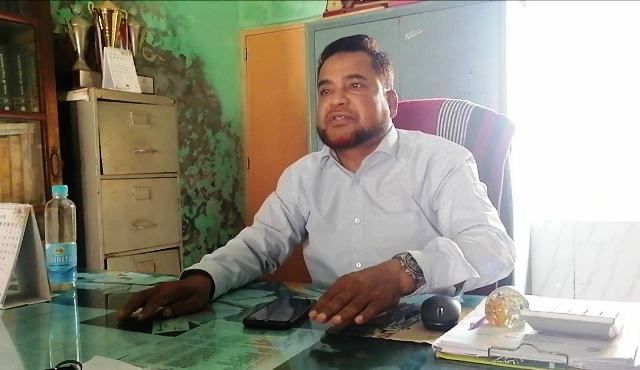 ঝালকাঠি উদ্বোধন স্কুলের প্রধান শিক্ষকের বিরুদ্ধে অতিরিক্ত অর্থ আদায়ের অভিযোগ