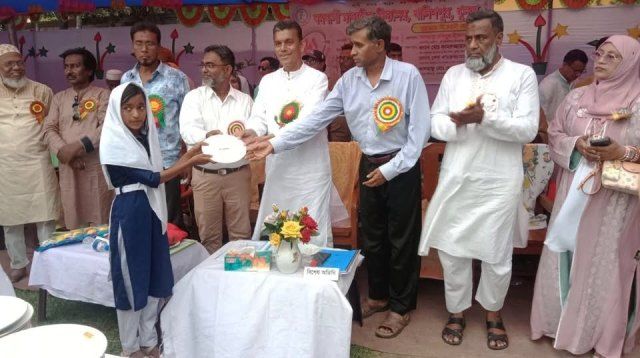 সুস্থ সমাজ গঠনে ক্রীড়া ও সংস্কৃতির বিকল্প নেই: খুলনায় হুইপ রকিবুল ইসলাম বকুল