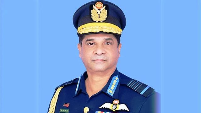 ইউনিফর্মে থাকা অবস্থায় আমরা কোনো পক্ষপাতিত্ব করতে পারবো না: বিমানবাহিনী প্রধান