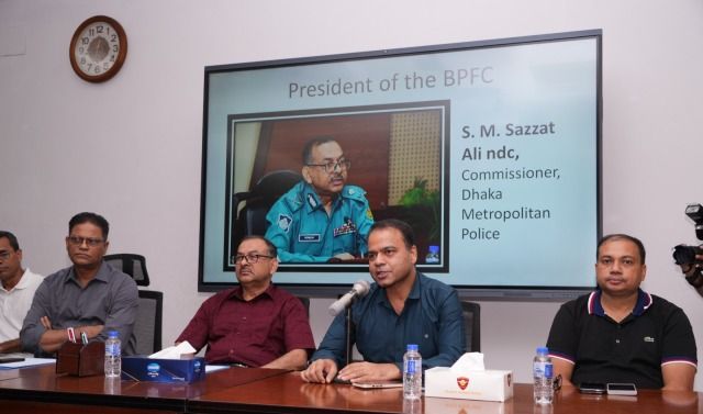 বাংলাদেশ পুলিশ এফসি ফুটবল টিমের চুক্তি স্বাক্ষর অনুষ্ঠান সম্পন্ন