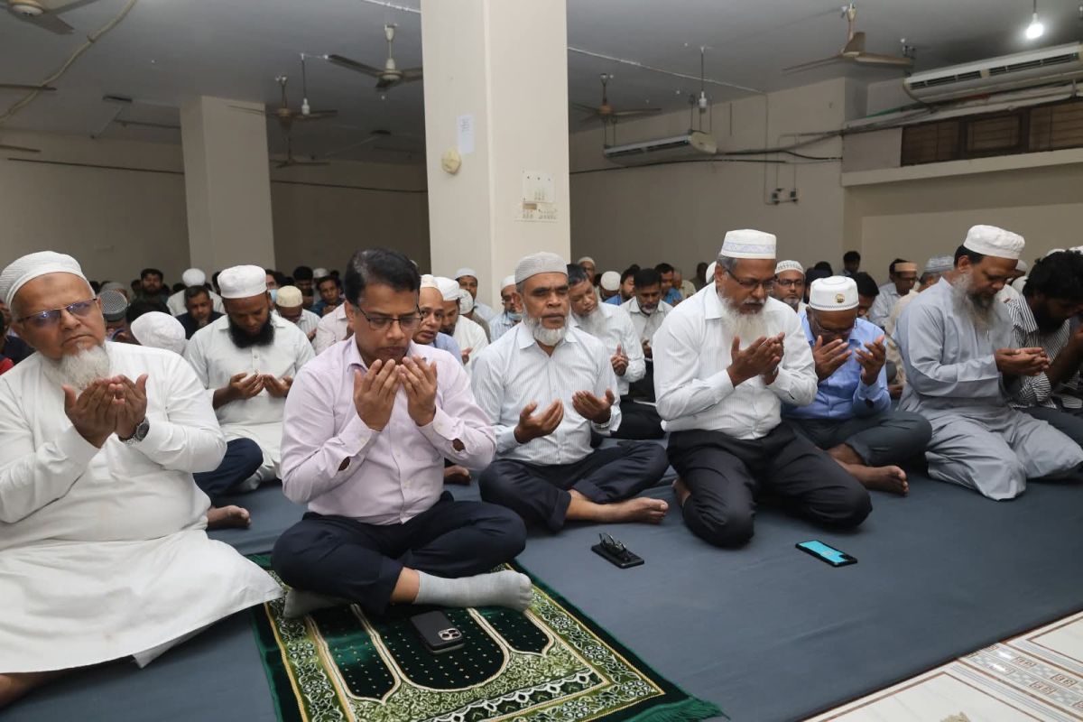 জুলাই শহিদ দিবস’ উপলক্ষে তিতাস গ্যাসে জাতীয় পতাকা অর্ধনমিত ও দোয়া অনুষ্ঠিত